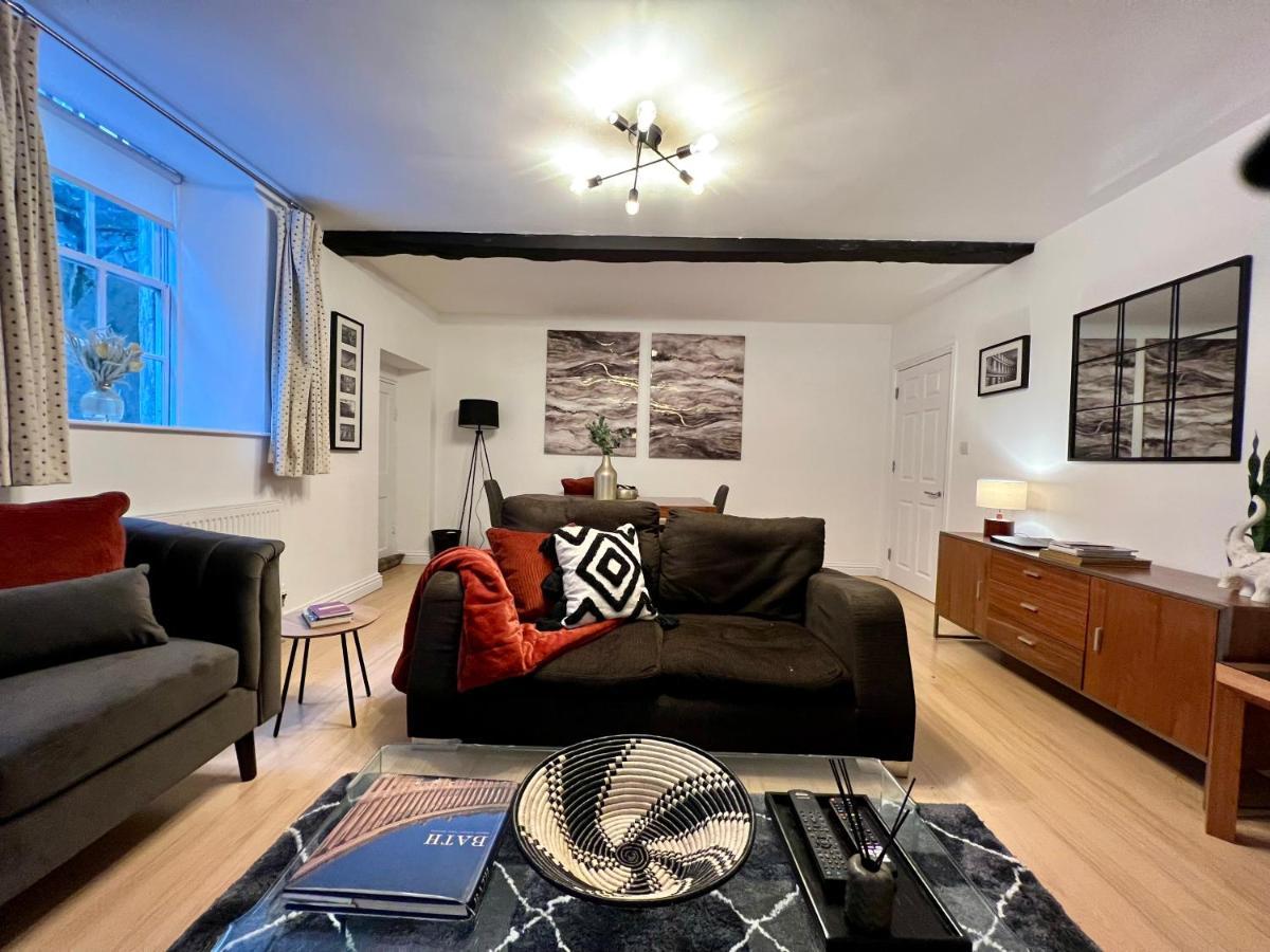 Superbly Located 2 Bedroom Luxury Apartment Bath Dış mekan fotoğraf